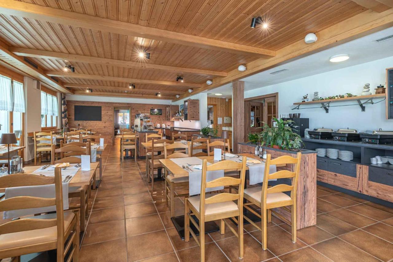 安培布里克养生酒店 Fieschertal 外观 照片
